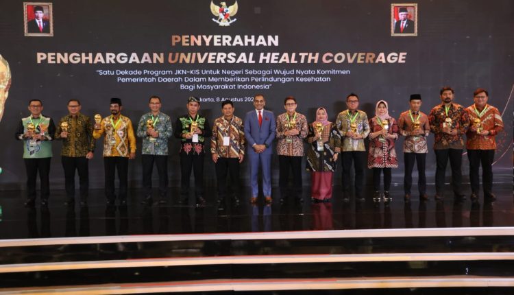 Sukseskan Program JKN, Tanbu Raih Penghargaan UHC Awards 2024