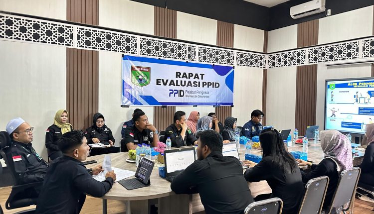 Diskominfo SP Tanah Bumbu Gelar Rapat Evaluasi PPID