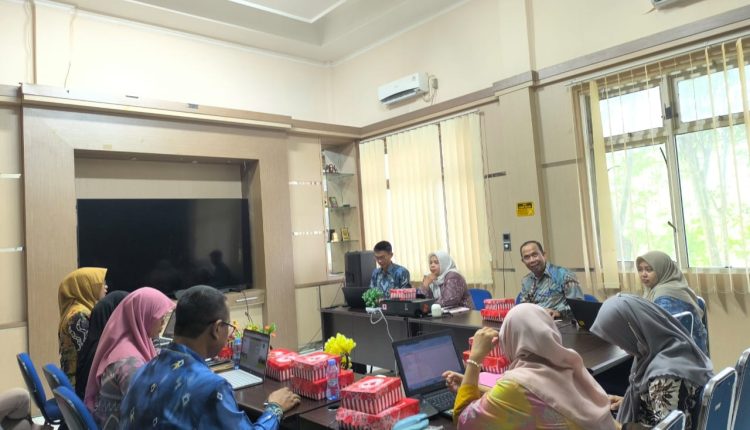 Bappeda Litbang Kabupaten Tanah Bumbu Gelar Rapat Sinkronisasi APBDes untuk Penanganan Stunting