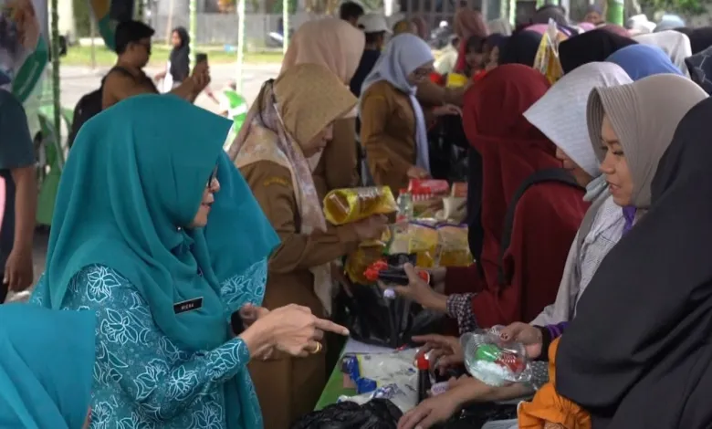 Pemkab Tanah Bumbu Gelar Pasar Murah dan Operasi Pasar LPG untuk Kendalikan Inflasi Jelang Nataru