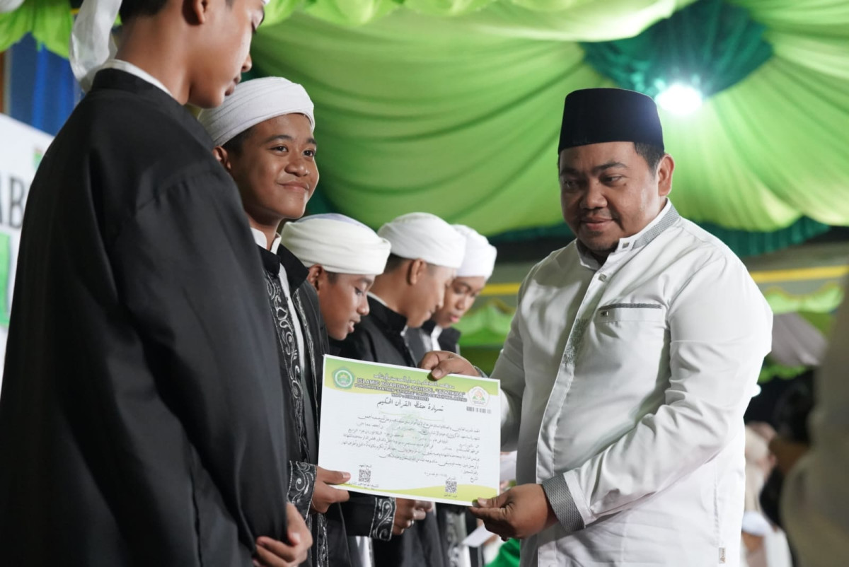 Milad Ke-8 Pondok Pesantren Az-Zikra Darud Da’wah Al-Irsyad di Tanah Bumbu: Wujud Komitmen Mencetak Generasi Berakhlak Mulia dan Berkontribusi bagi Bangsa