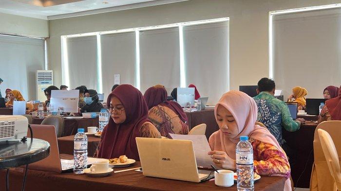 Tingkatkan Profesionalisme, 25 Pustakawan di Tanahbumbu Ikuti Sertifikasi Kompetensi